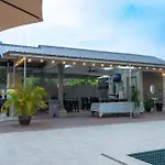 Villa Dracaena Melaka With Swimming Pool, Hill View And 20 Minutes To Town