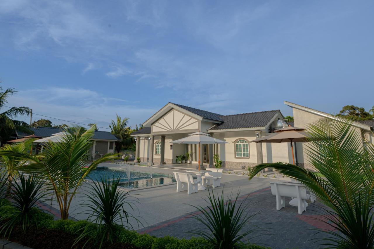 Rumah tetamu Dracaena With Swimming Pool, Hill View And 20 Minutes To Town *