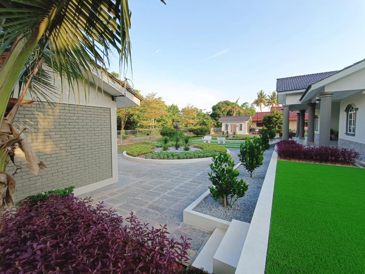 Dracaena With Swimming Pool, Hill View And 20 Minutes To Town Rumah tetamu *