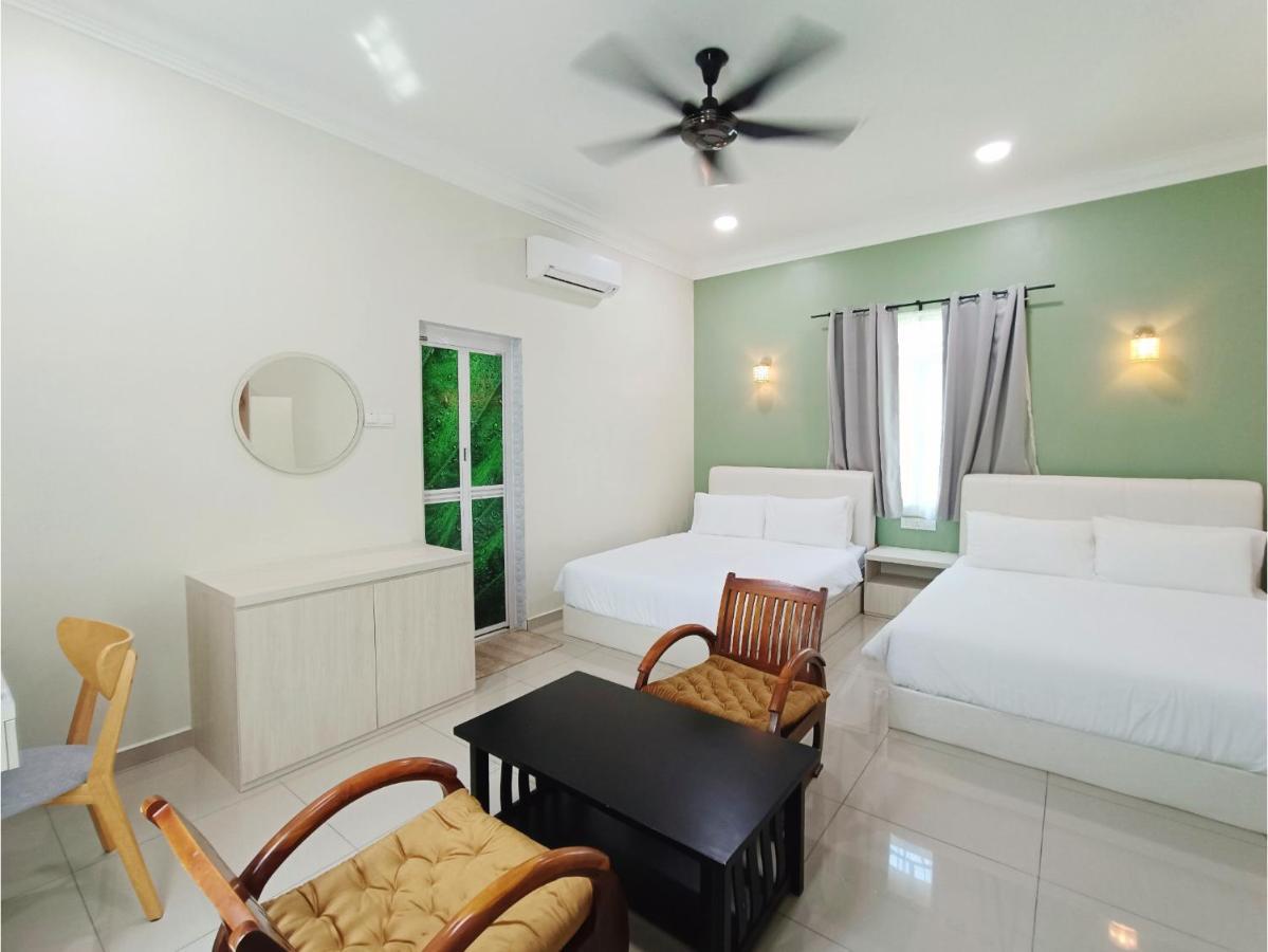 Dracaena With Swimming Pool, Hill View And 20 Minutes To Town Rumah tetamu Malacca