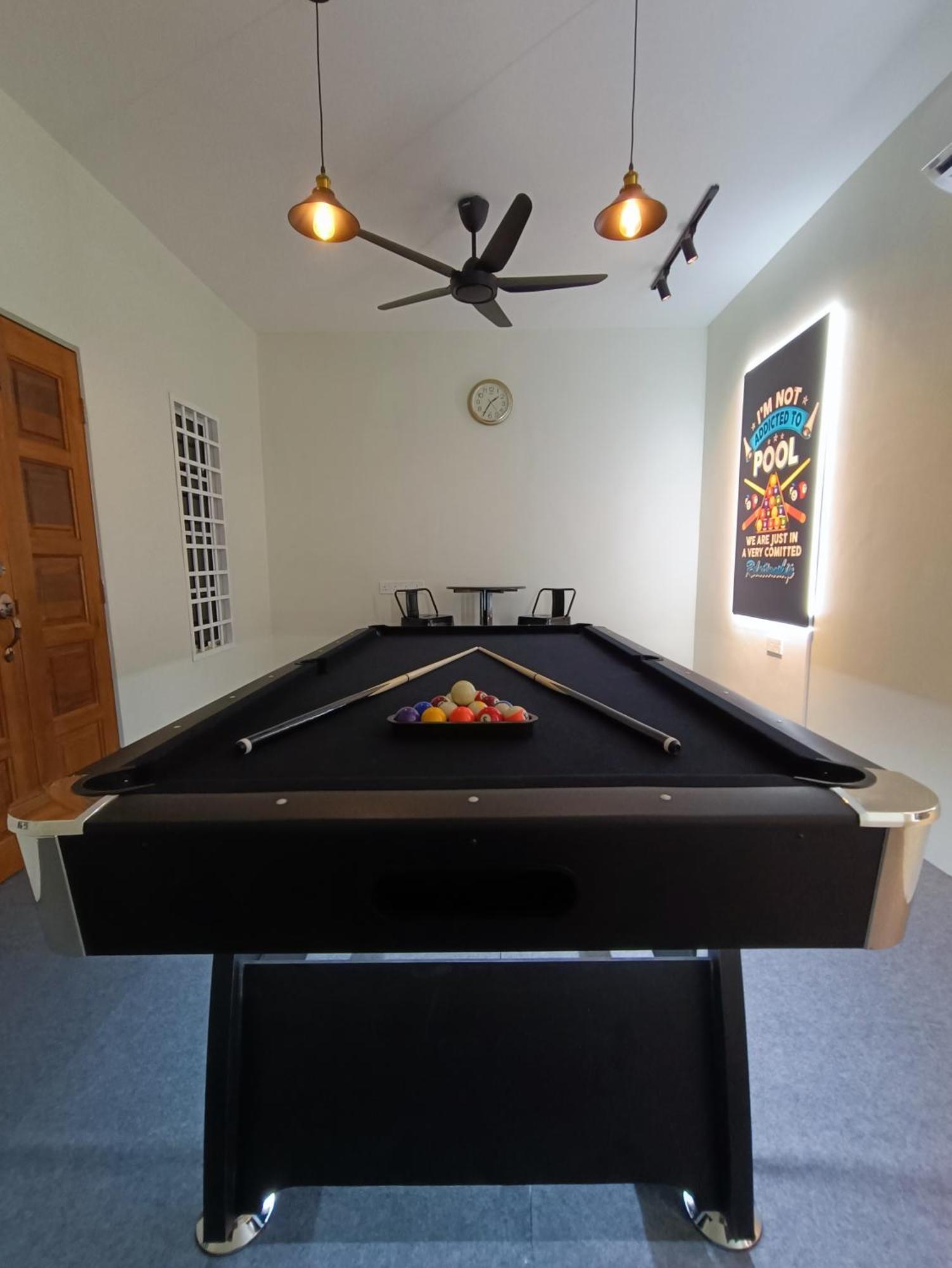 Dracaena With Swimming Pool, Hill View And 20 Minutes To Town Rumah tetamu Malacca