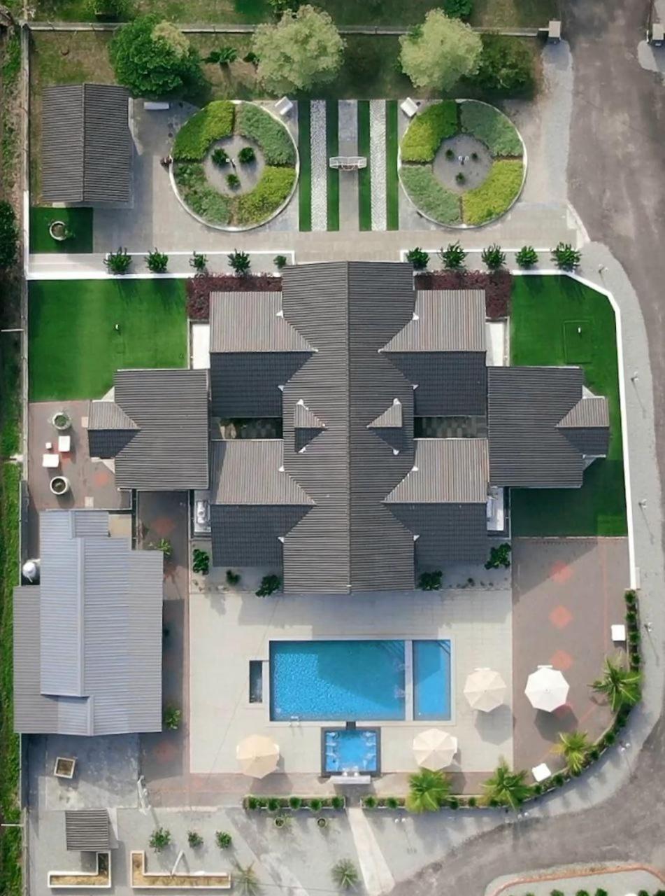 Dracaena With Swimming Pool, Hill View And 20 Minutes To Town * Malacca